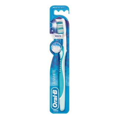 Oral-B 3D White Toothbrush Medium 40mm