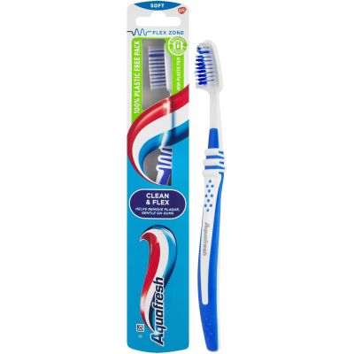 Aquafresh Clean and Flex Soft Toothbrush