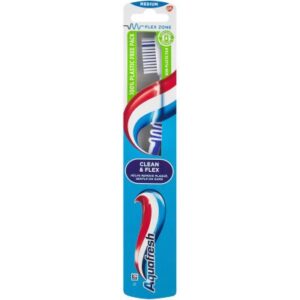 Aquafresh Clean & Flex Medium Toothbrush